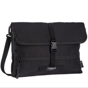 Timbuk2 Page Crossbody